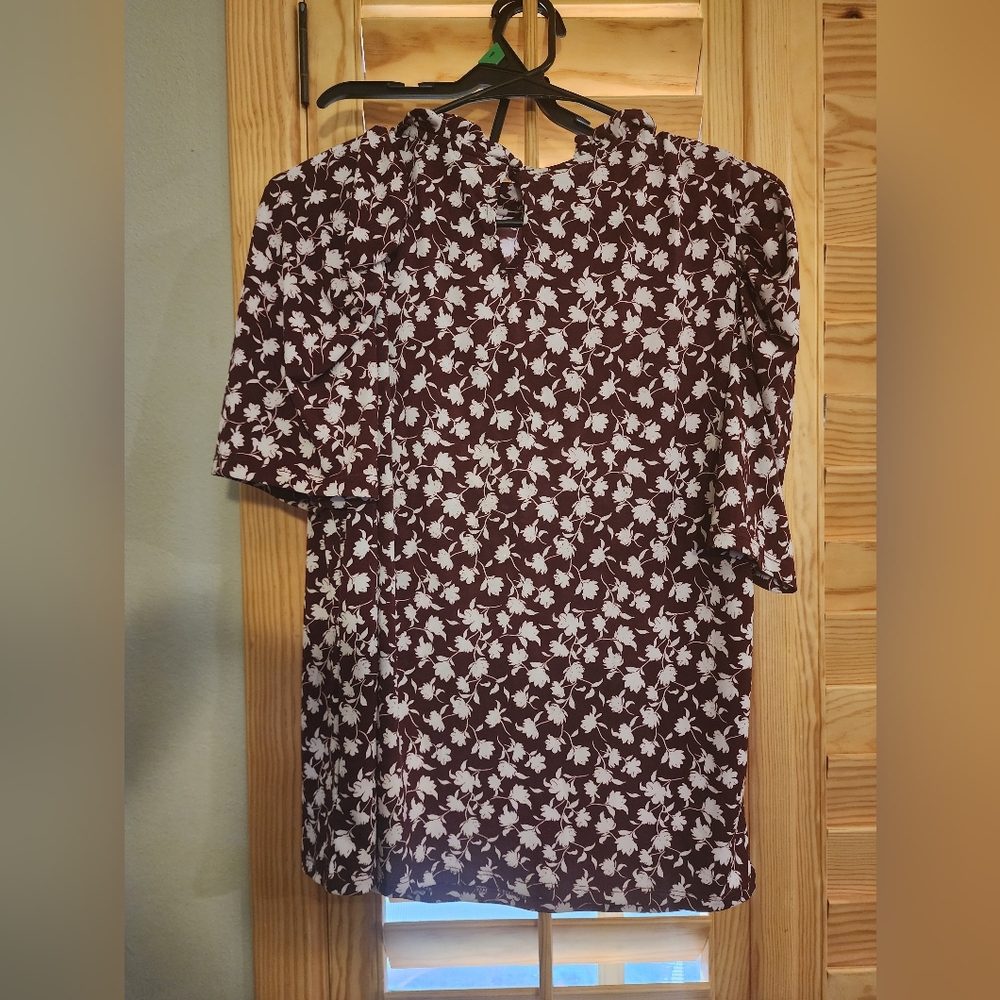 CeCe blouse - Picture 4 of 5